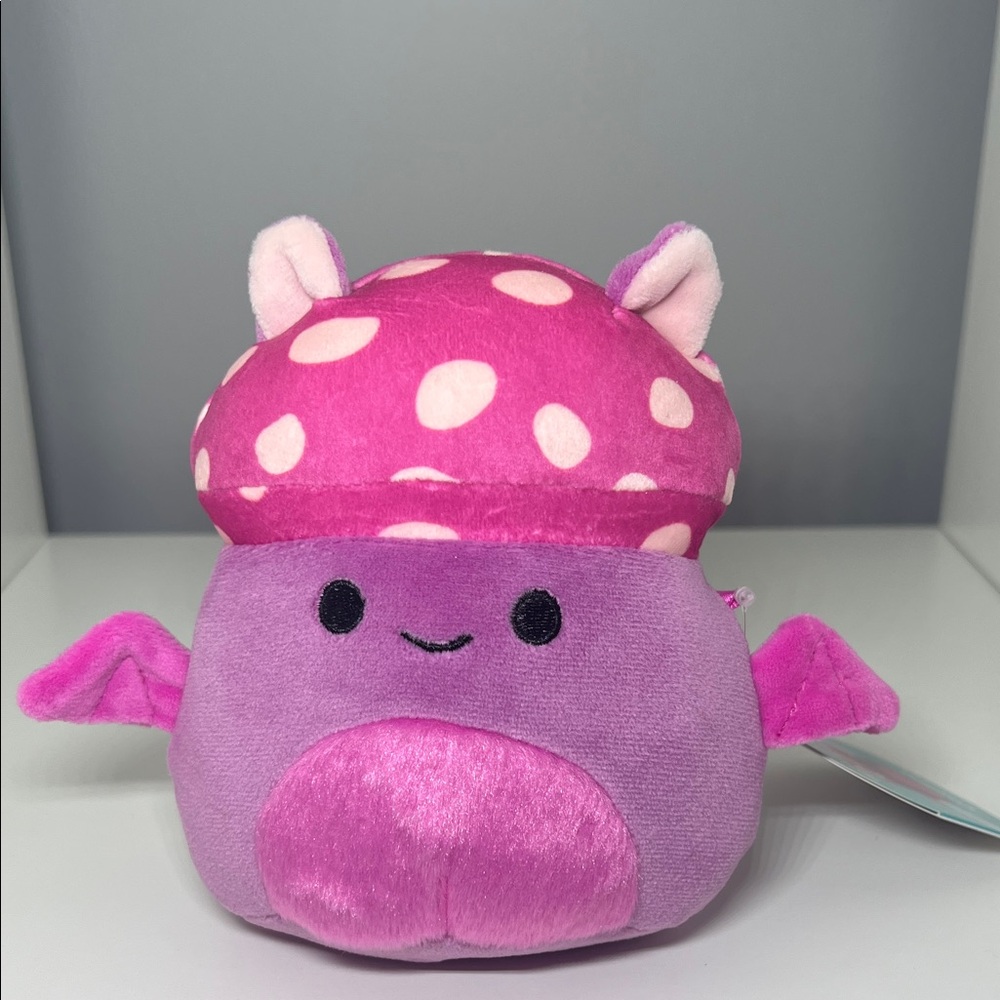 Squishmallows Cosimo the Mushroom Bat 🩷🦇